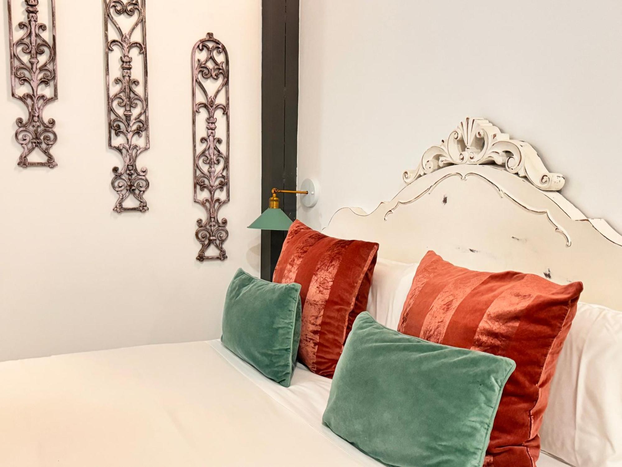 Palace House Hercules - Apartments Sevilla Kültér fotó