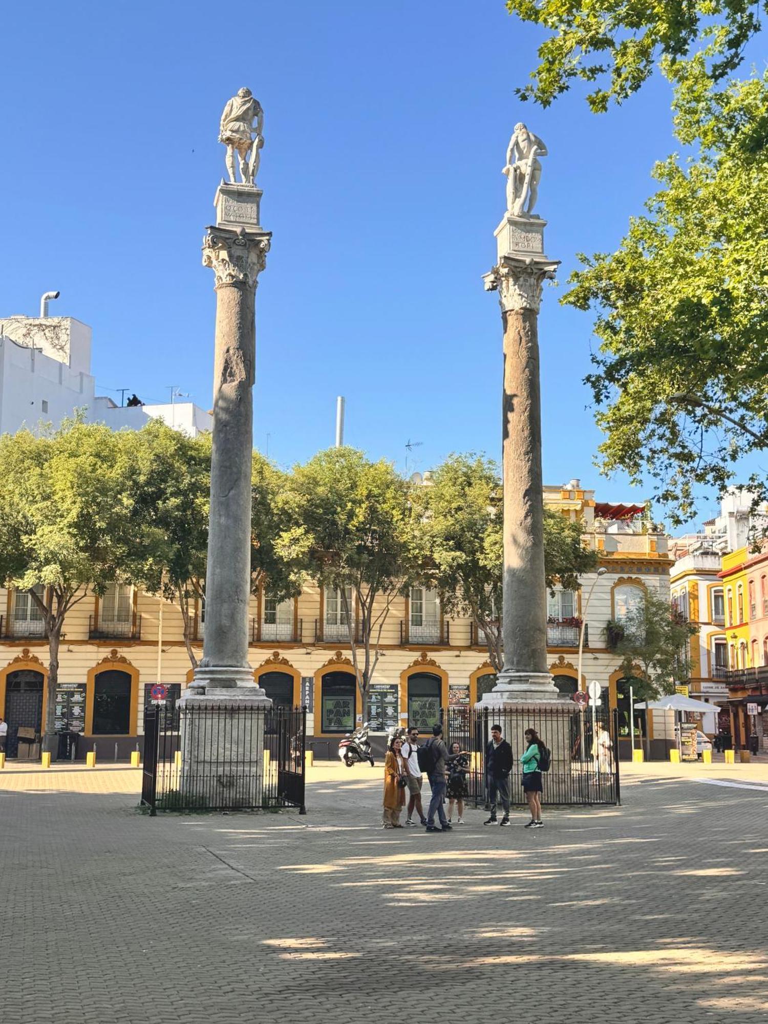 Palace House Hercules - Apartments Sevilla Kültér fotó